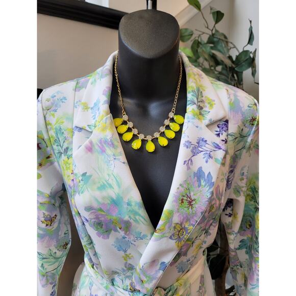 ASOS Design Maternity Pantsuit Size US 2 White Floral Blazer and Trousers Petite - Picture 3 of 12